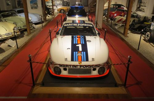 porschemuseum30328333-C92C-30BD-00A9-52A6C3529EEF.jpg